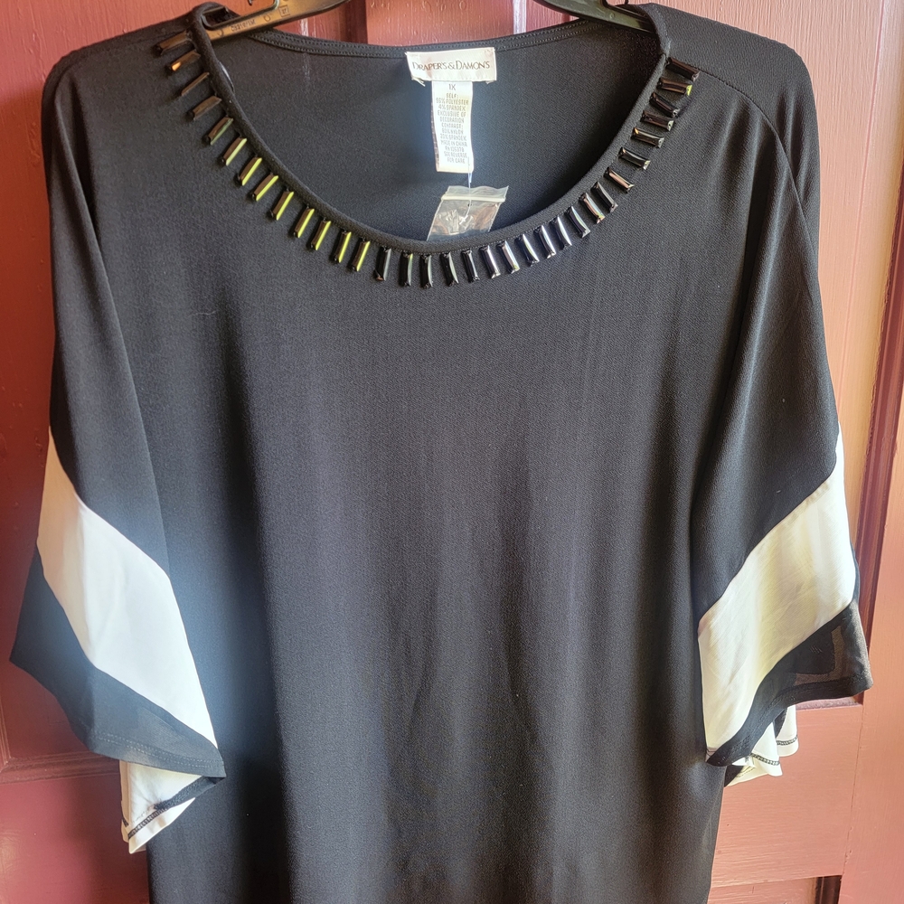 Chic Black and White Women's Blouse